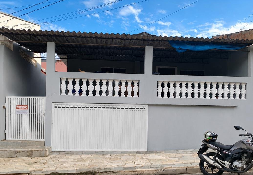 Casa á venda