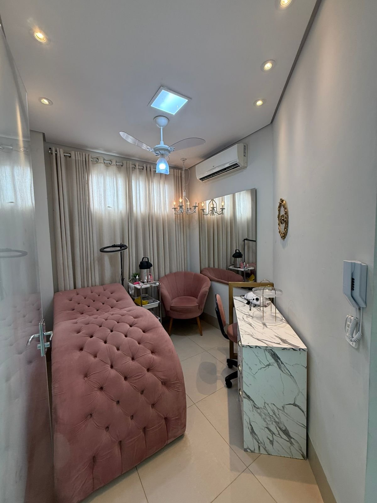 SALA COMERCIAL MOBILIADA PARA LOCAÇÃO JARDIM BONGIOVANI
