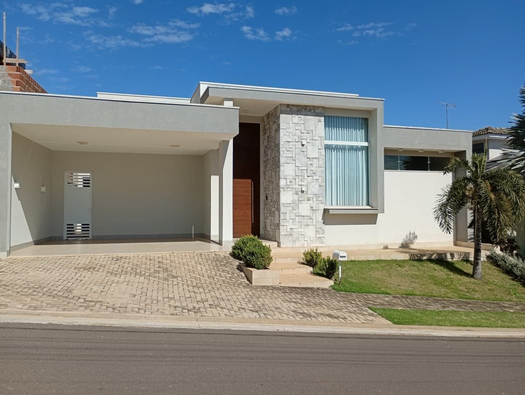 Residência à Venda no Condomínio Porto Bello Residence